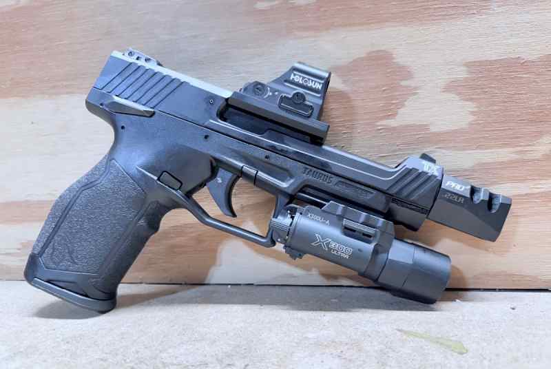 Taurus TX22 Competition 