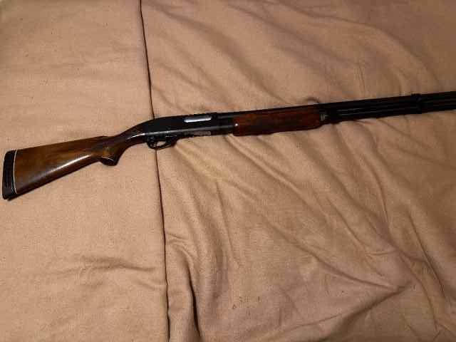 Remington 870 Wingmaster 12 ga w/ extension