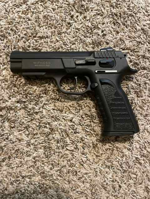 EAA Tanfoglio Witness 9mm