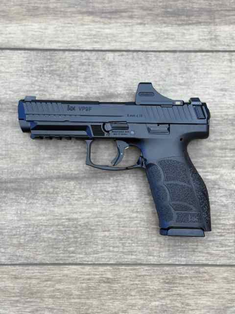 *BRAND NEW* H&amp;K VP9A1 F 